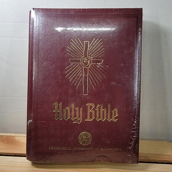 BOOK Holy Bible "International Brotherhood Of Boilermakers" SEALED - Picture 1 of 8